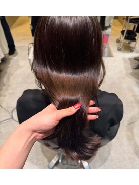 アディクション(ADDICTION) 【地毛風ストレート/トリートメント】ツヤ・まとまりUP♪