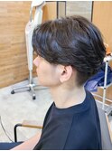 センターパートニュアンスパーマメンズ目黒