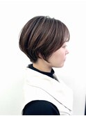 大人可愛いひし形ハンサムショートボブ前下がり