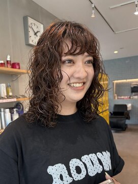 ナループロア ハチ(Nalu pu loa hachi) レイヤーパーマ/パーマ女子/ウェーブパーマ/パーマヘア