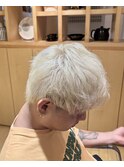 ホワイトベージュ