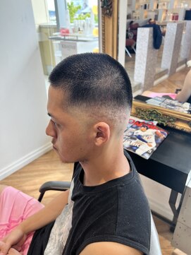 コワファースト  させぼ五番街店(COIFF1RST) BUUZ カット☆