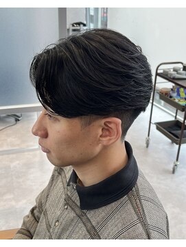 ジーナ 天神(Zina) 【Zina】メンズ/韓国/センターパート/縮毛矯正/福岡/天神/大名