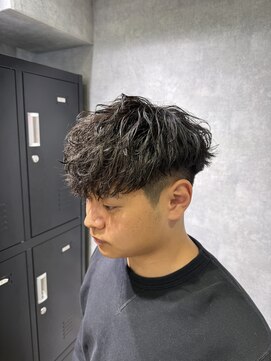 レイズ 名古屋(RAYS) 外国人風スペインカールパーマ