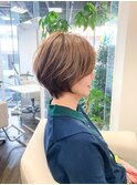 ベージュカラーで柔らかで優しい印象へ