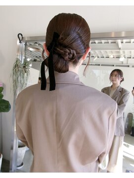 スワッグ(swag) ヘアセット