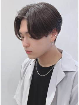 モリオフロムロンドン 松戸店(Morio from London) 【メンズ 松戸 岩口】ワンカールリバースセンターパートショート