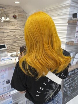 アッシュ 鶴ヶ峰1号店(Ash) 周りと差をつけるイエロー【鶴ヶ峰/相鉄線/イエロー/横浜】