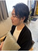 外ハネ×ツイストパーマ