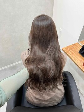 ウキ(uki) ベージュ　可愛い