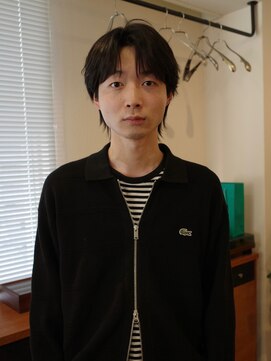 メゾン(Maison) 黒髪/メンズカット/センターパート/韓国ヘア/矢場町