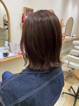エルティーブ(elteeb) 外ハネミディアム