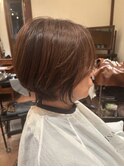 ショートボブ