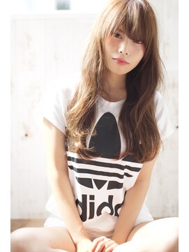 ハグ 横浜(HUG) ナチュラルが大好きな女性にオススメのロング☆OCEANS 城戸 史