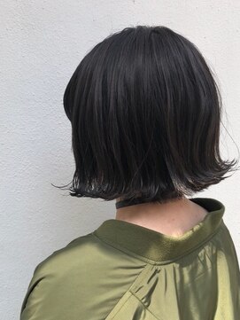 フロート 小阪店(float) アッシュグレー結婚式,前下がり,斜めバング