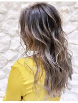 モアナ バイ ヘッドライト 武蔵小杉店(Moana by HEADLIGHT)&nbsp;バレイヤージュ#ミルクティージュ#デザインカラー#大人かわいい