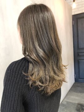 アルバム 新宿(ALBUM SHINJUKU) アッシュグレージュ_セミウェットウェーブ_ba272631