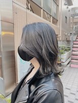 ブリーチ ラボ エーアイ 原宿店(BLEACH LABO Ai)&nbsp;シルバーカラー/フェードカット/ニュアンスマッシュ[原宿駅］