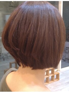 ヘア ルーム ピノア(Hair room pinoa) 重め前下がりボブレイヤー