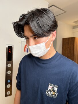 エクリ 麻布十番(equri) ニュアンスパーマセンターパート