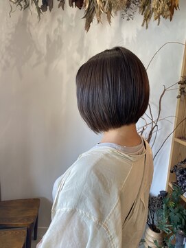 イング(ing) compact bob × beige