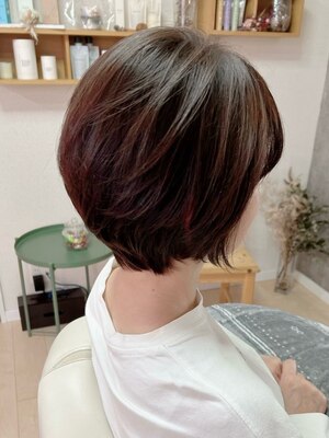 【下中野】カラーメニューすべてにヘアケア導入◎白髪染めを繰り返す大人女性の髪を丁寧に労わります―