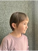 女の子のお子さんカットショートボブ