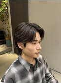 襟足ありセンターパートフェザーパーマ前下がりツーブロック