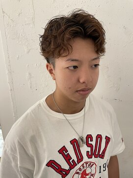 カウチ 板橋本町店(kauti) メンズ強めスパイラルパーマスタイル