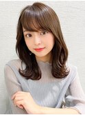 後れ毛が可愛い顔周りレイヤー/ナチュラルアッシュ/顔周り