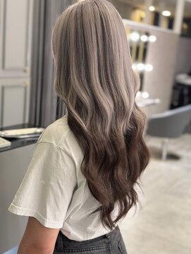 ノエ 心斎橋(Noe) ルーツカラーエクステ