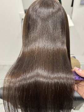 エヌユー(nu) 艶髪縮毛矯正×髪質改善TR