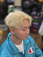 アパッシュ 春光本店(Apache)&nbsp;ショートセンターパート×ブロンドヘア