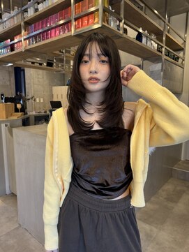 イミ(imi) ミディアムレイヤー/ハッシュカット/レイヤーカット/髪質改善