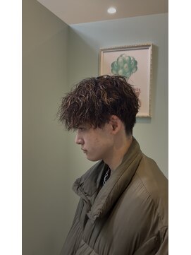 アンフィ 鶴間(Anphi) ツイストスパイラル