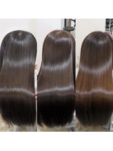 《思わず触れたくなる、美しい髪へ》