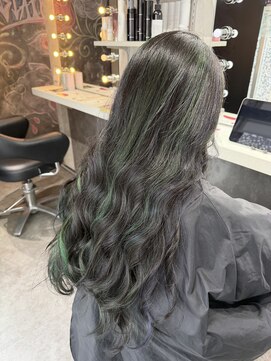 スパークスヘア(Sparks hair) 緑のメッシュは似合うならやるべし！！絶対に！！！