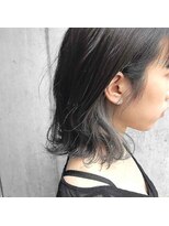 アコット(Acotto.)&nbsp;グレー/インナーカラー/外ハネボブ/ケアブリーチ[下北沢Acotto]