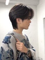 ダーツ(darts)&nbsp;【韓国風メンズ】ニュアンスパーマ×センターパート