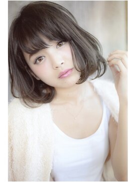 ラべリー 池袋(LOVELEY) 前下がりボブ × アッシュグレージュ　【池袋】