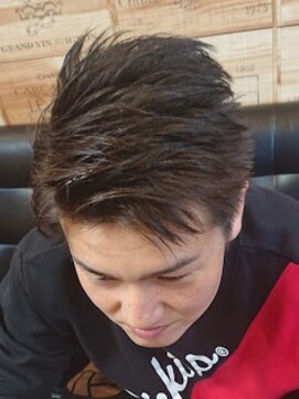 カットハウスリバー(CUT HOUSE River) いつもいつもツーブロックばっかじゃないんスョ。