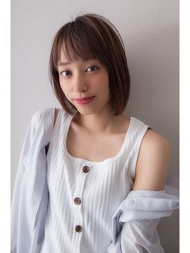 リル(Lilou) 【Lilou】さらっとしたストレートボブ