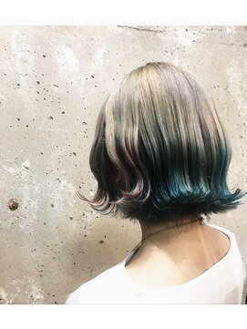 美容室 イズ 館林店(Iz) 鬼滅カラー_ターコイズ_グラデーション_セシルカット