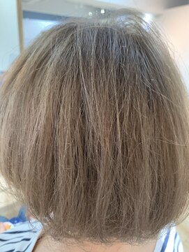 ラバフロー 小野原店(LAVA FLOW) ミルクティーベージュボブ