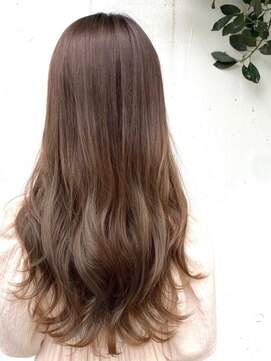 カリーナコークス 原宿 渋谷(Carina COKETH) 韓国風カラーレイヤーカット、インナーカラー.ダブルカラー