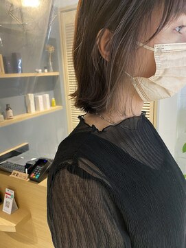 コフィー バイ メルト 吉祥寺(cofy by melt) 【三ツ井純】イヤリングカラーブリーチ2回以上ホワイトベージュ