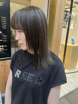 アンヘアー(UNHAIR by shiomiH)&nbsp;前髪あり×ミディアムレイヤー