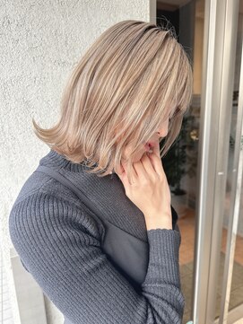 美容室 ビ フェスカ(B FESCA) 外ハネボブ#ショートボブ#ミニボブ#新守山#ブリーチ