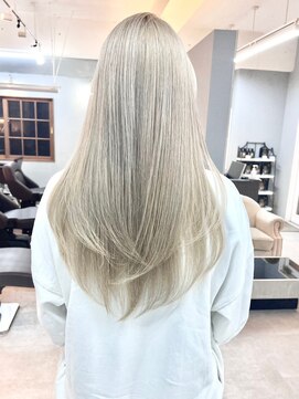 オズ 郡山桑野店(OZ) イメチェンハッシュカットフルバング似合わせレッドブラウン