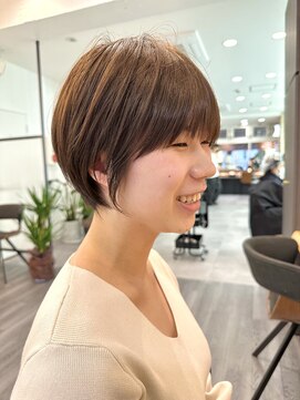 ビューエヒメ(VIEW EHIME) 小顔カットショートボブ大人可愛いアッシュオリーブ20代30代40代